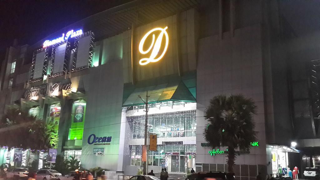 Oway Grand Hotel Mandalay Extérieur photo