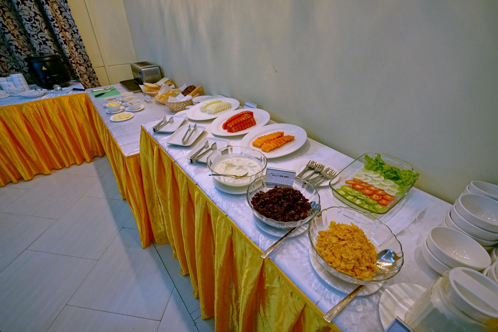 Oway Grand Hotel Mandalay Extérieur photo